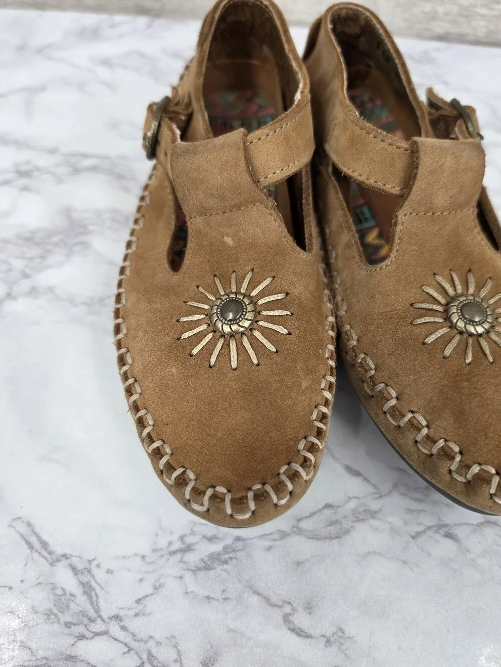 Vintage Hush Puppies Girls Tan Leather Mary Jane Moccasin Shoes Boho Western